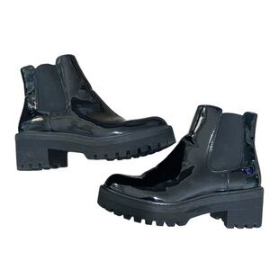 Limelight Trending Black Patent Leather Chelsea Boots l Black Lugg Boots Size 9